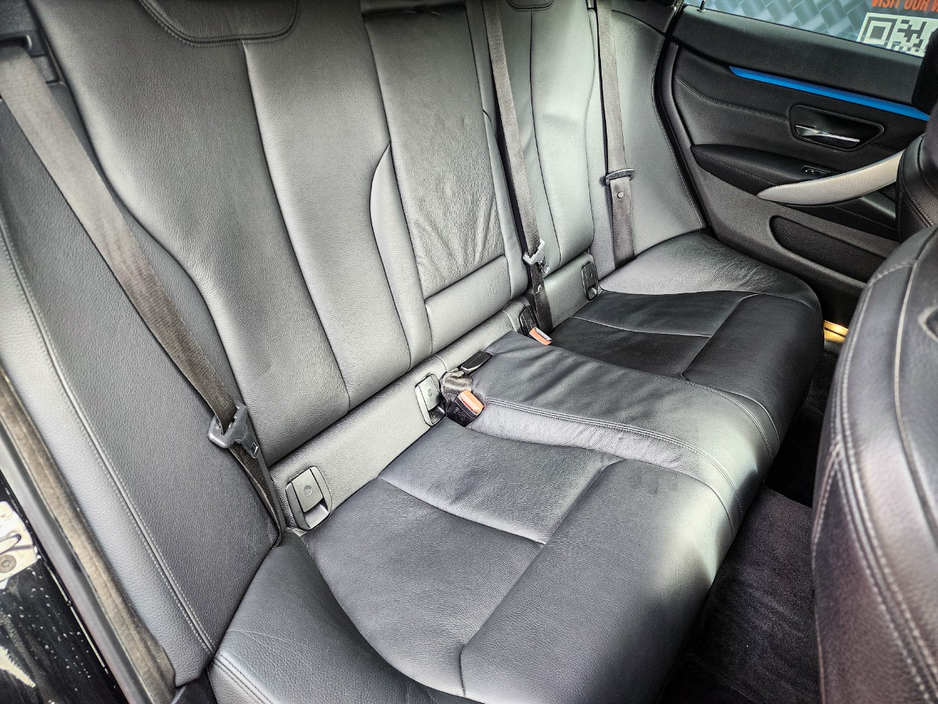 2020 BMW 4 Series - image 34