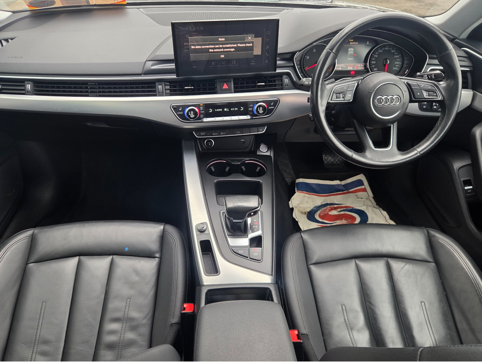 2022 Audi A4 - image 3