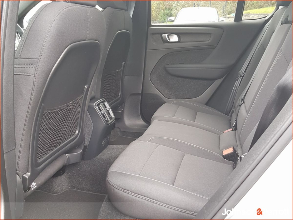 2023 Volvo C40 - image 8