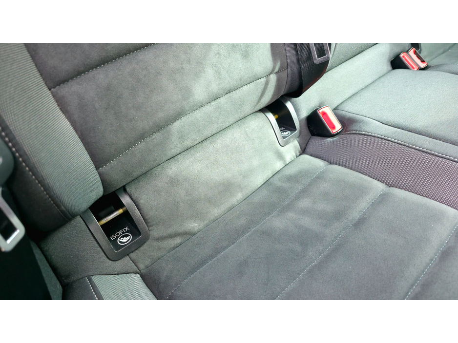 2017 Volkswagen Golf - image 23