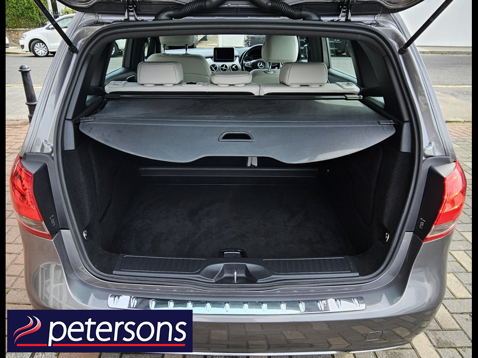 2015 Mercedes-Benz B Class - image 8