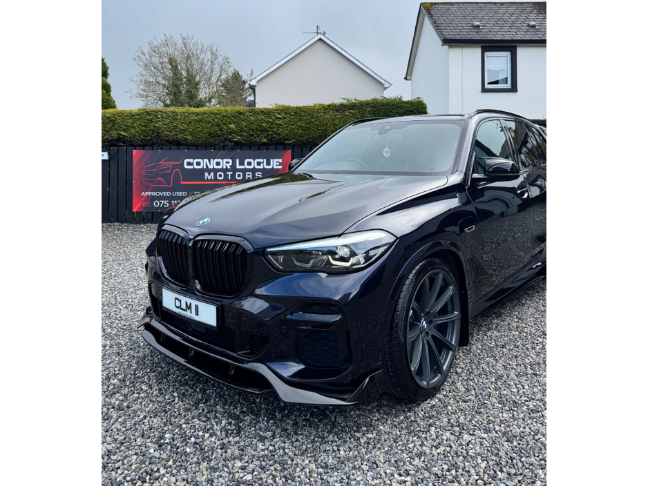 2021 BMW X5 - image 27