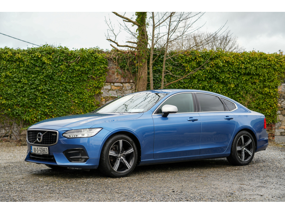 2018 Volvo S90 - image 23