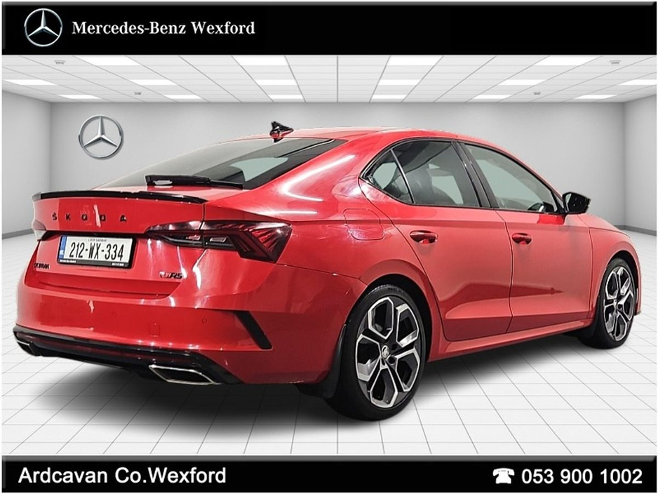 2021 Skoda Octavia - image 4