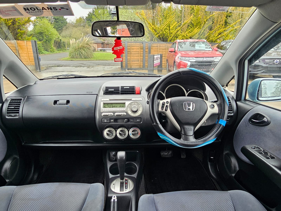 2006 Honda Jazz - image 20