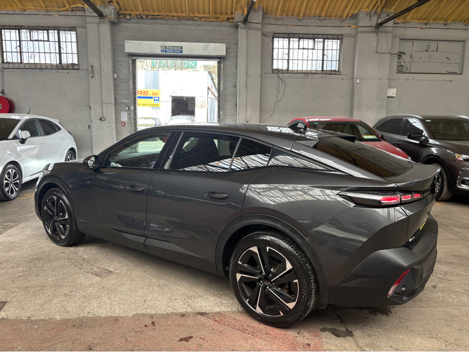 2023 Peugeot 408 - image 18