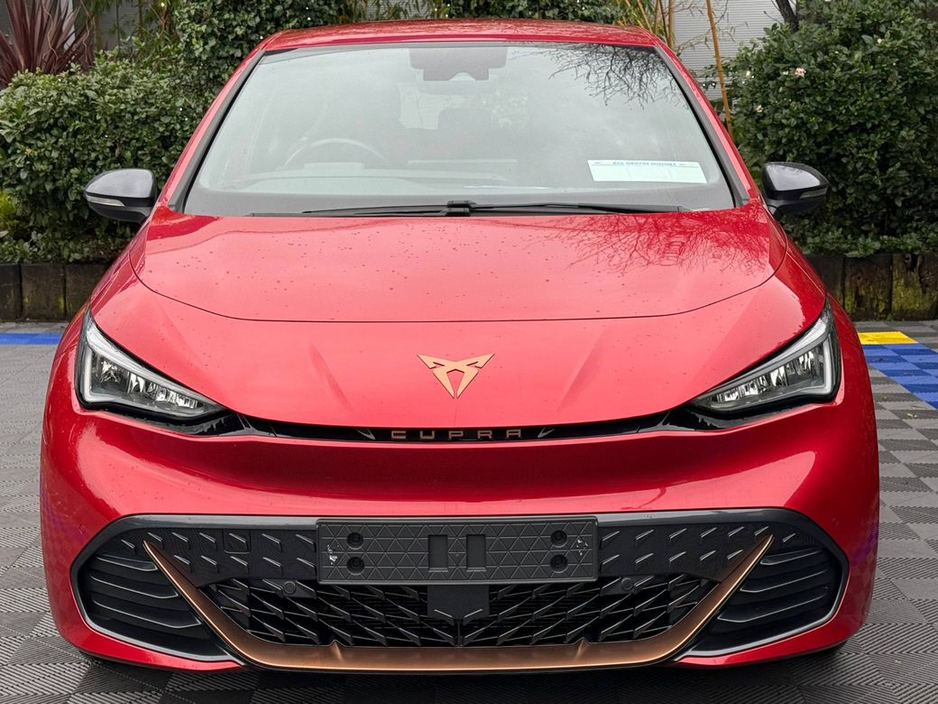 2023 Cupra Born V1 * VERY LOW MILEAGE * // 6, 000 MILES // APPLE CARPLAY/ANDROID AUTO // CUPRA BUCKET SEATS €24,750