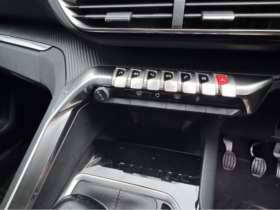 2017 Peugeot 3008 ACTIVE 1.6 BLUE HDI 120 4 4DR €17,950