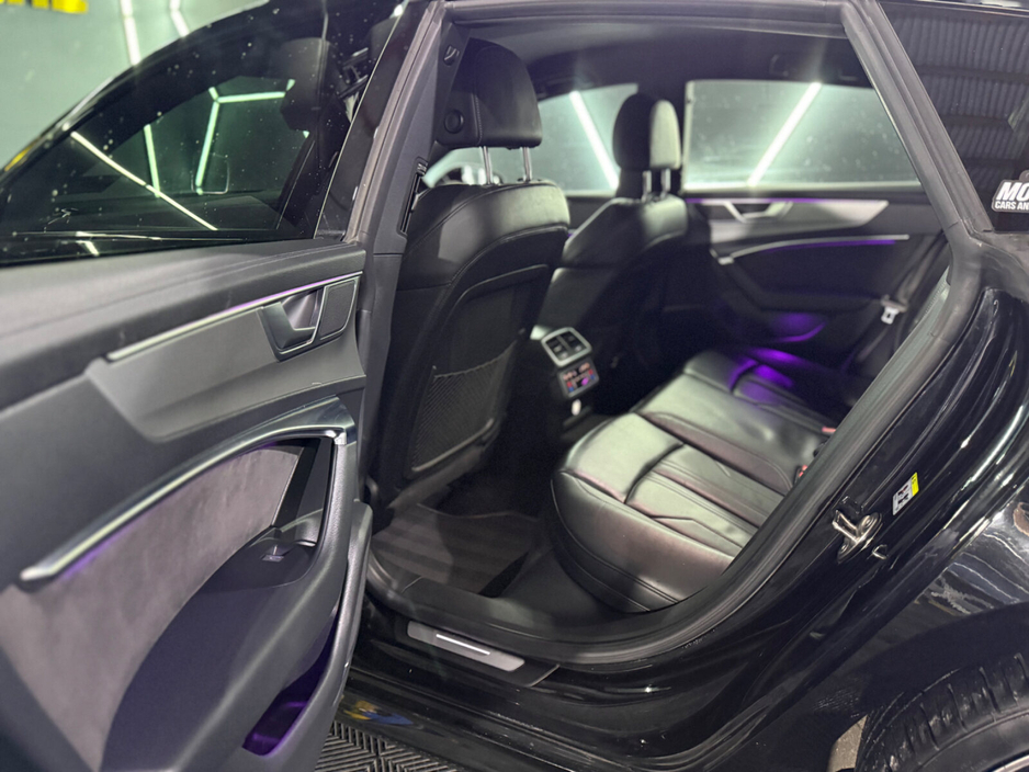 2020 Audi A7  €41,950