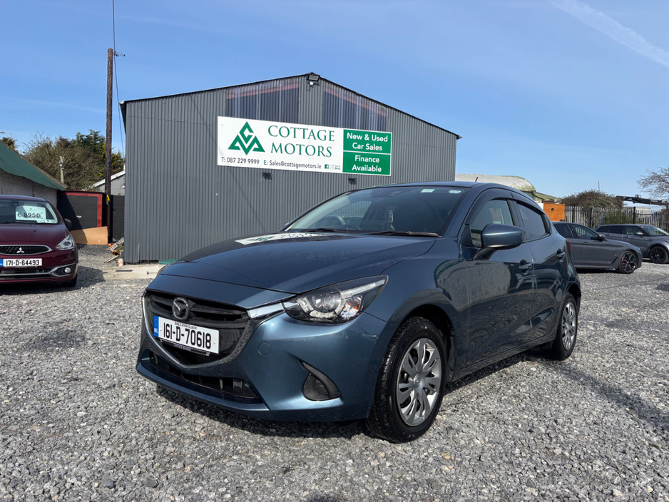 2016 Mazda Demio - image 2