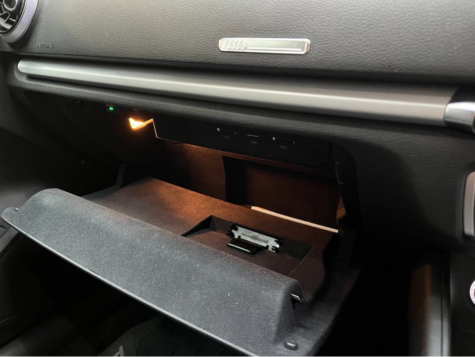 2020 Audi A3 Sportback €20950 2020 AUDI A3 SPORTSBACK 30TFSI EDI SIGNATURE 1.4 AUTOMATIC / CRUISE CONTROL / REVERSE CAMERA / PADDLE SHIFTERS €20,950