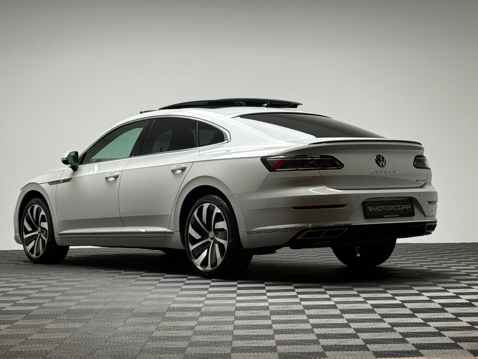 2024 Volkswagen Arteon R-LINE 1.4 TSI PHEV *PAN ROOF* €41,990