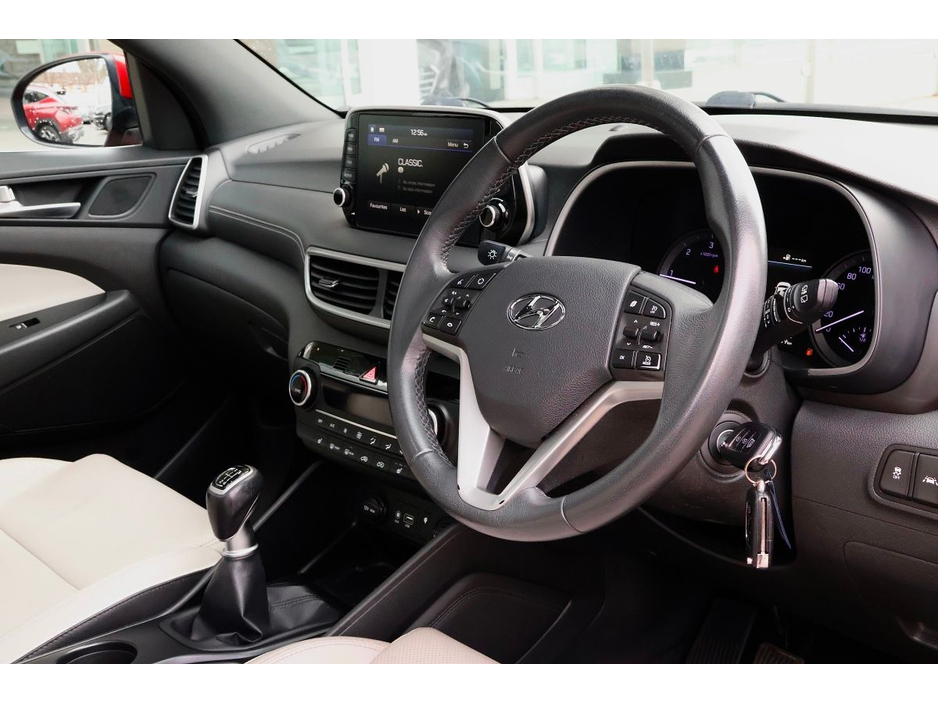 2020 Hyundai Tucson - image 10