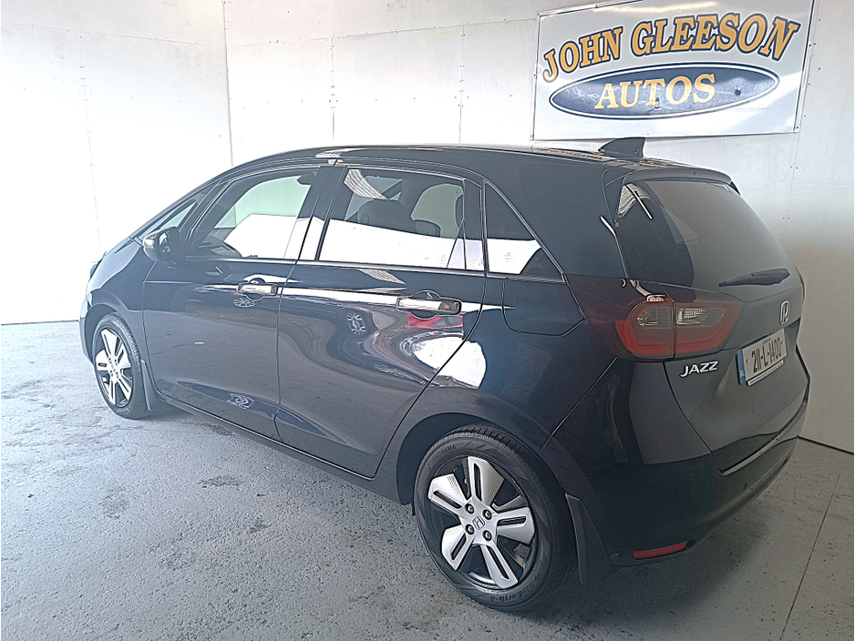 2021 Honda Jazz - image 4