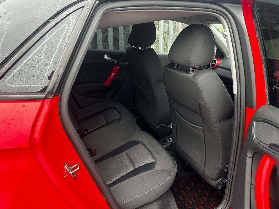 2012 Audi A1 - image 11