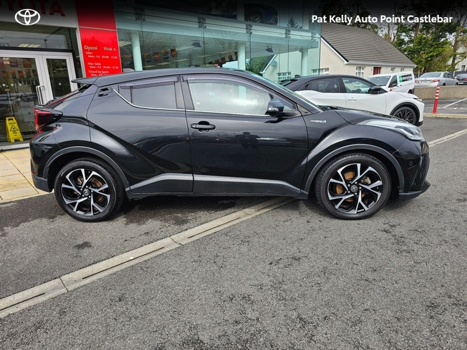 2021 Toyota C-HR - image 3
