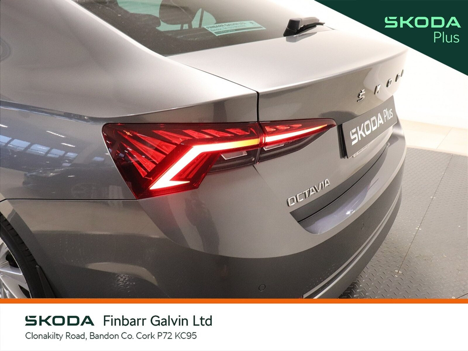 2023 Skoda Octavia - image 21