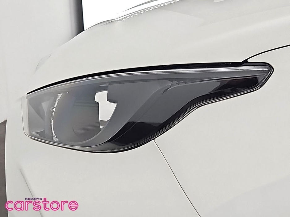 2020 Toyota Yaris 1.5 Hybrid 5Dr Auto €16,880