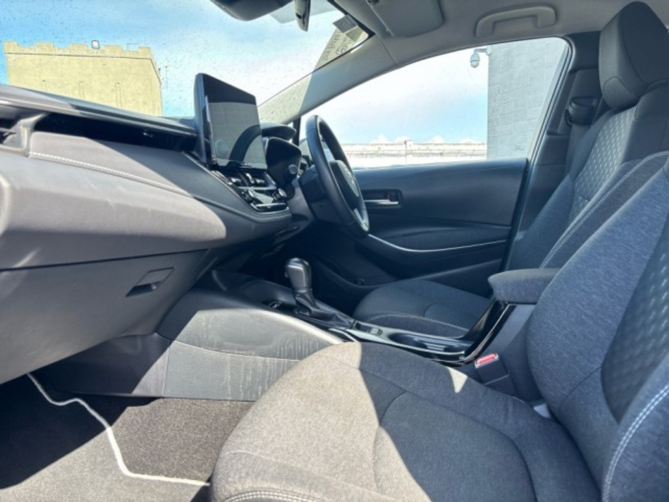 2023 Toyota Corolla - image 7