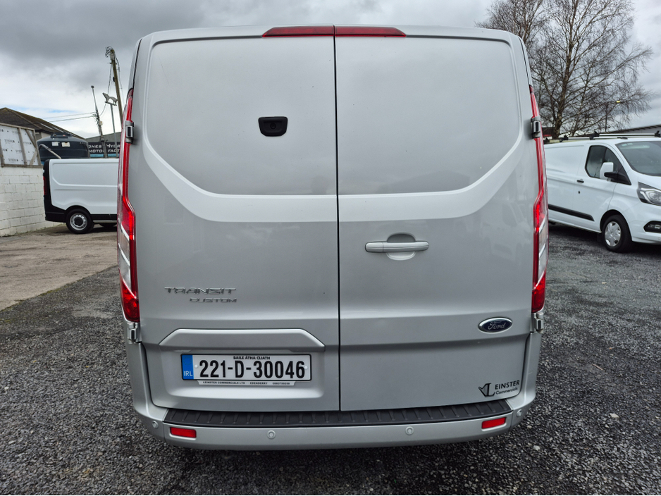 2022 Ford Transit Custom - image 5