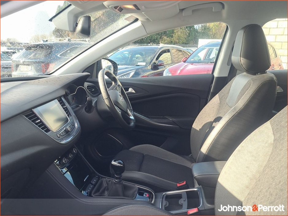 2019 Opel Grandland X SRi 1.2i 130PS 6 Speed €18,900