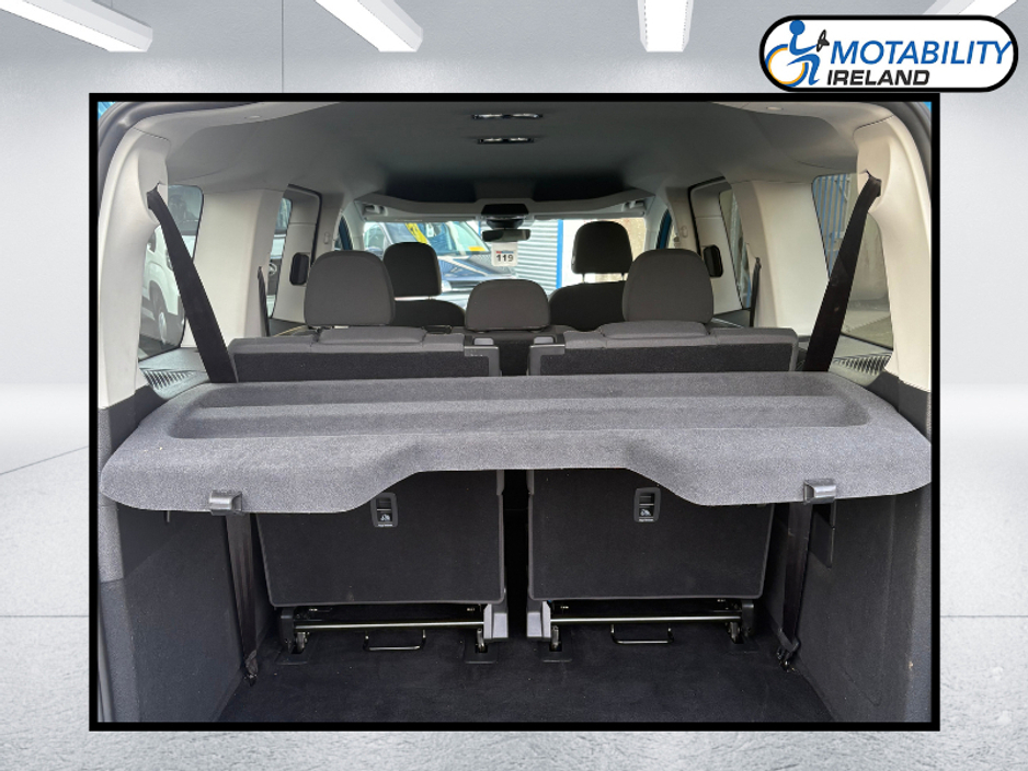 2023 Ford Tourneo Connect - image 8