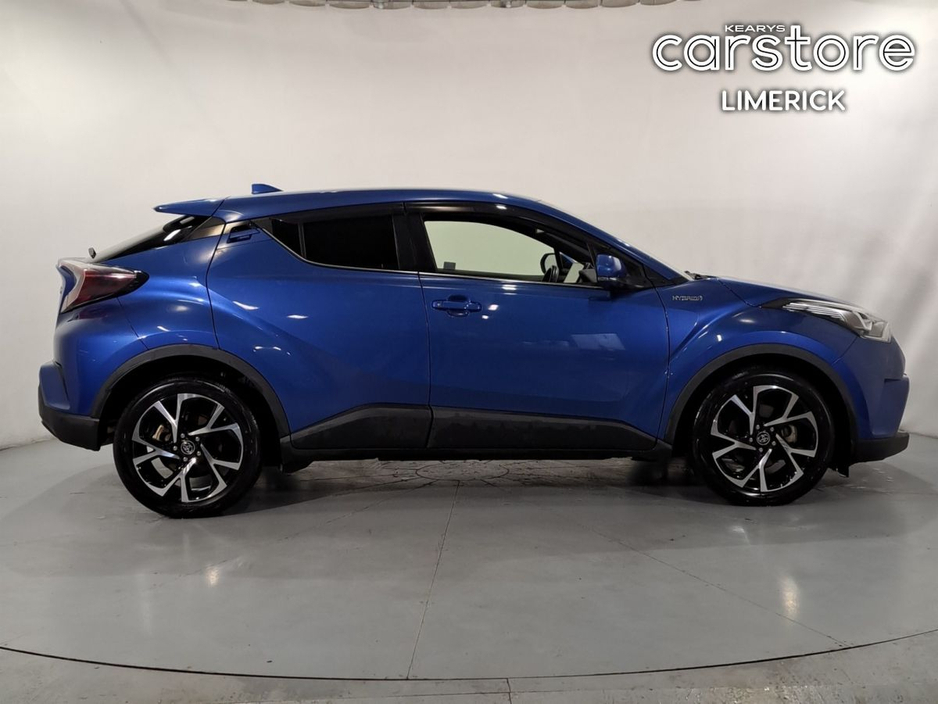 2017 Toyota C-HR - image 2