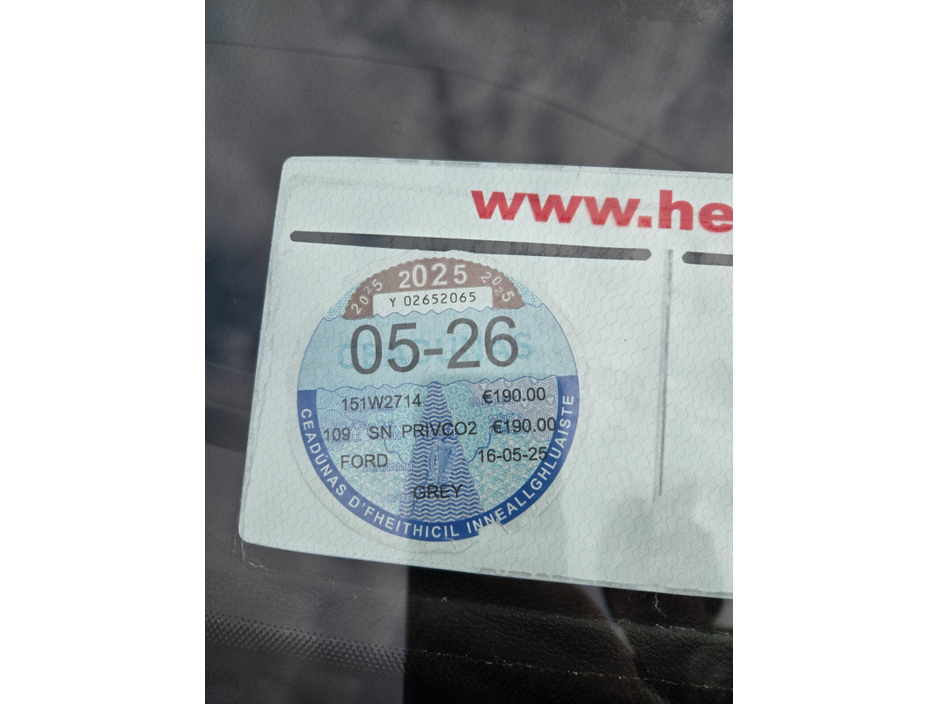 2015 Ford Focus - image 14