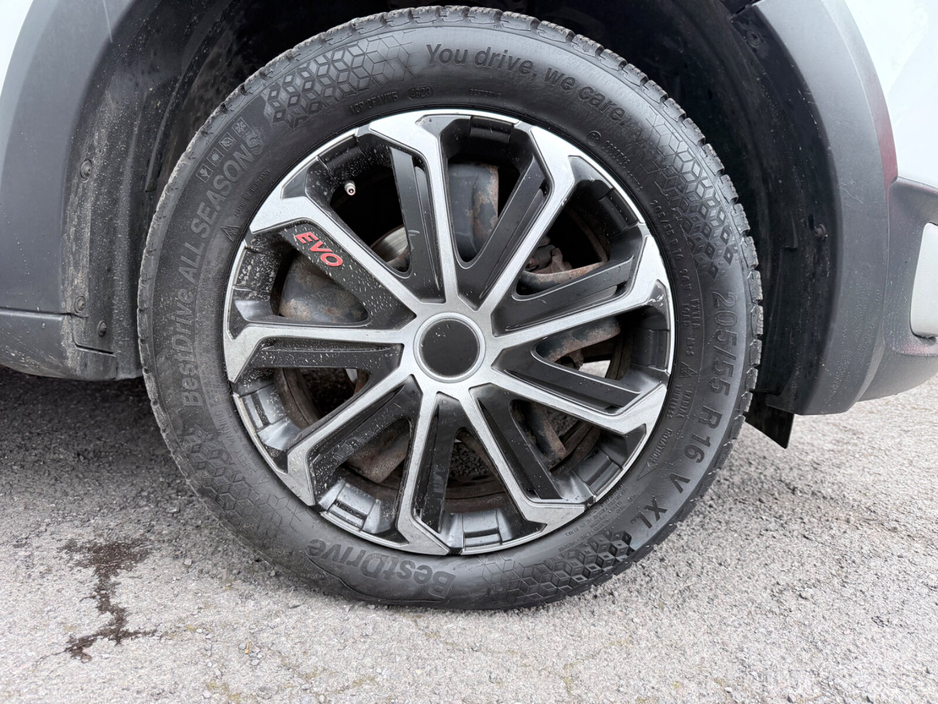 2015 Dacia Sandero Stepway - image 17