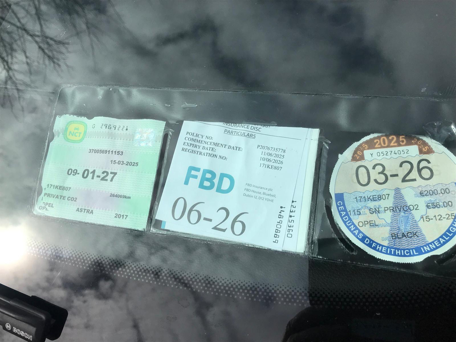 2017 Opel Astra - image 4