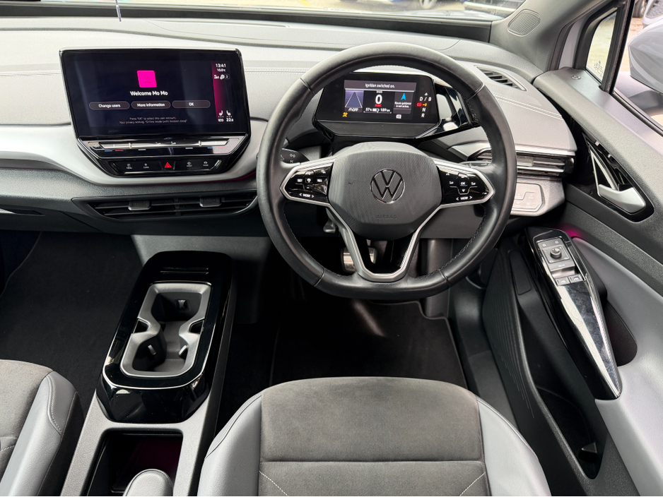 2023 Volkswagen ID.4 - image 15