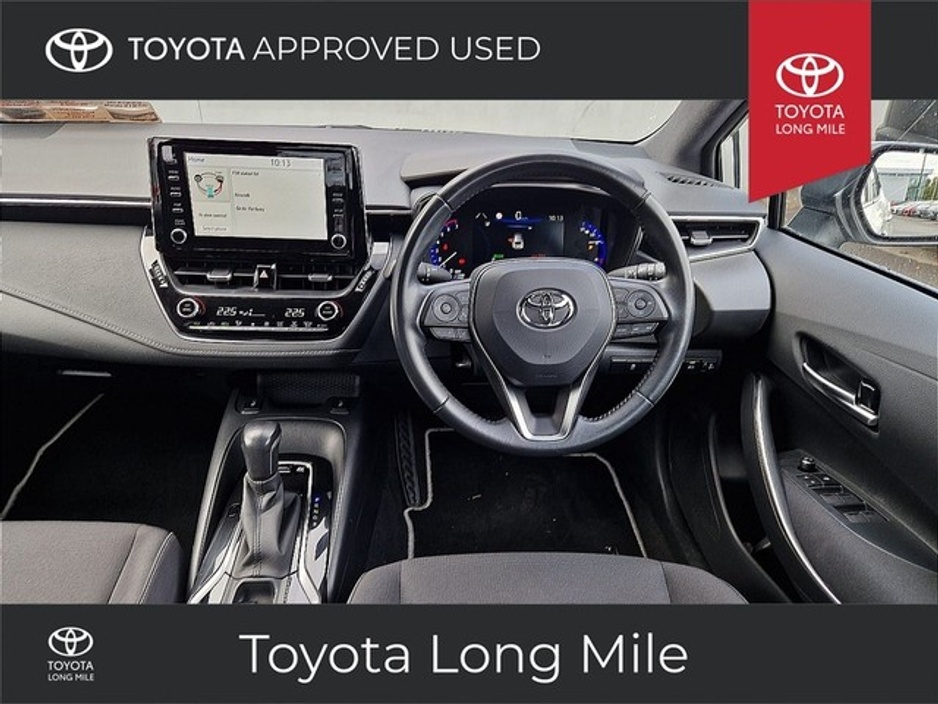 2023 Toyota Corolla - image 8