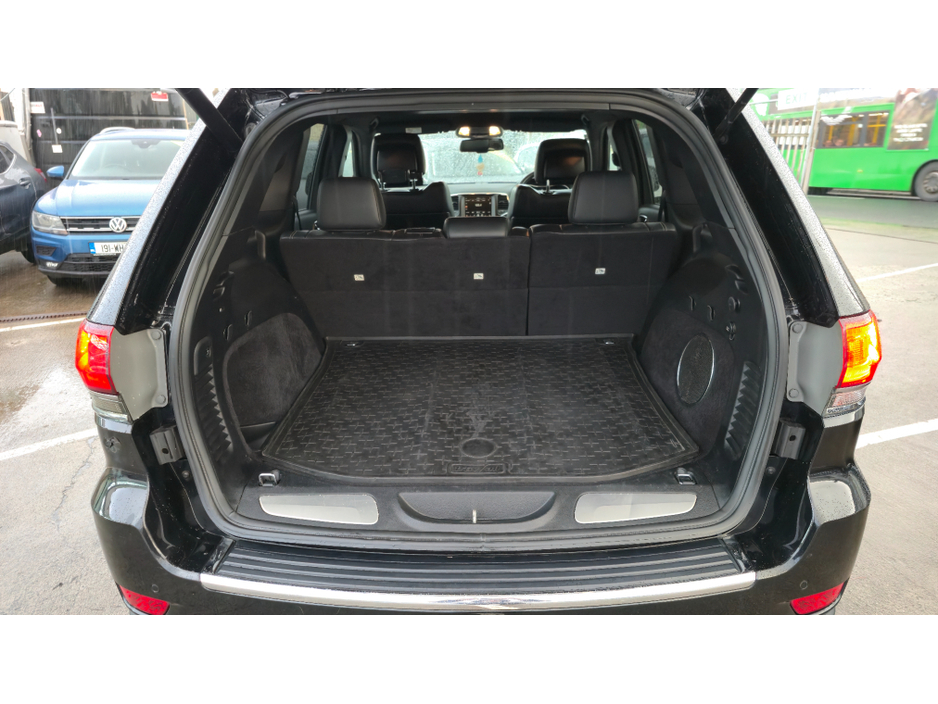 2015 Jeep Cherokee - image 15