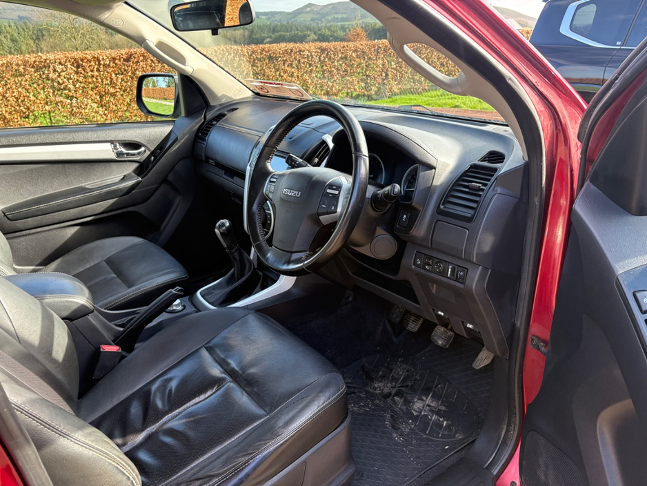 2019 Isuzu D-MAX - image 12
