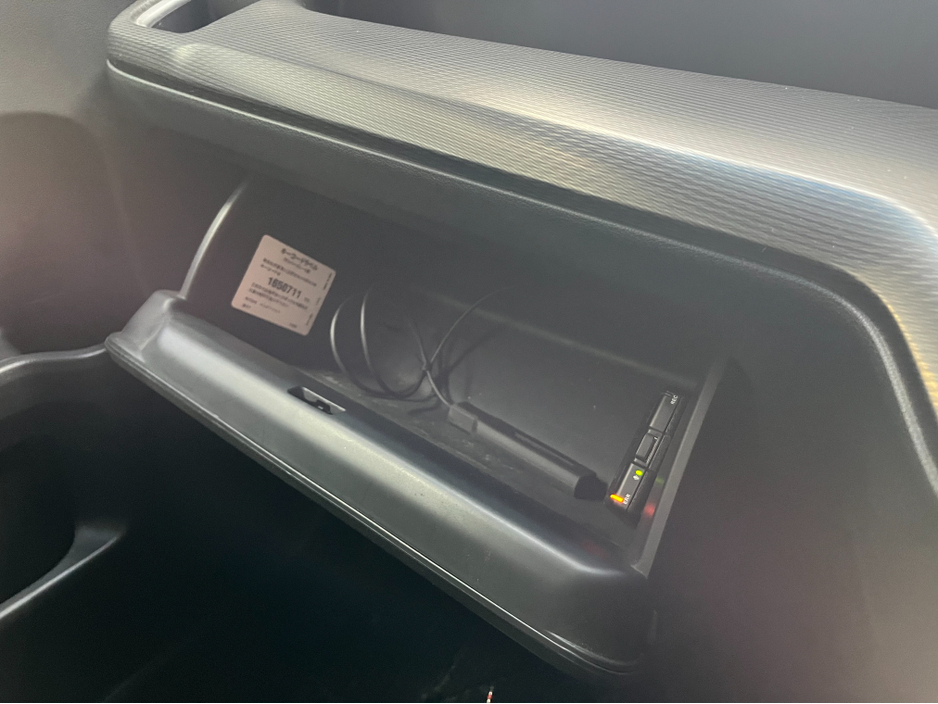 2020 Honda Stepwagon - image 17