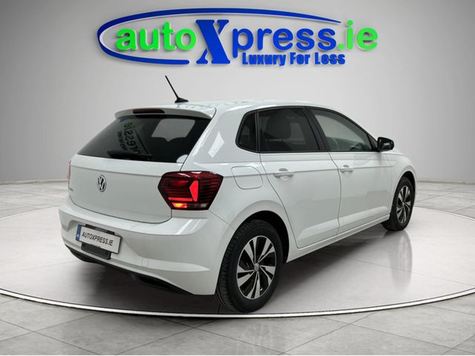2018 Volkswagen Polo - image 7