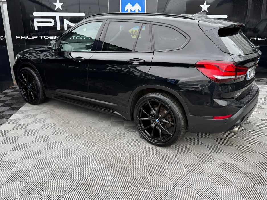 2021 BMW X1 X Drive 25E X Line AUTO 220HP €29,995