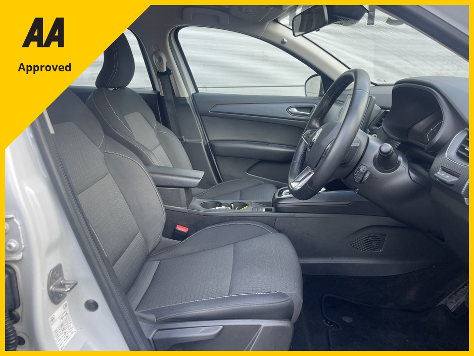 2022 Renault Arkana Auto ICONIC E-TECH PHEV FREE DELIVERY €19,750