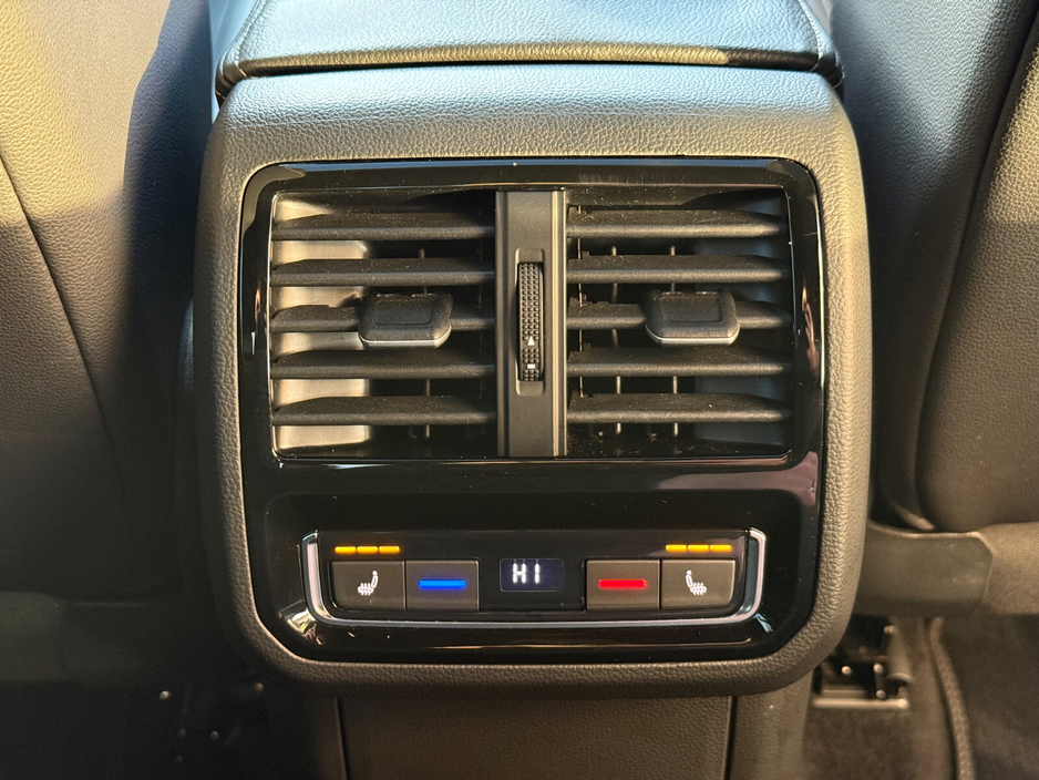 2019 Volkswagen Arteon - image 20