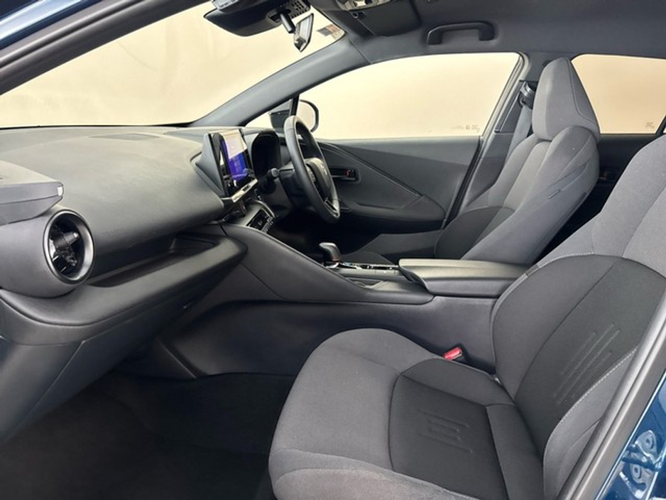 2024 Toyota C-HR HYBRID SPORT €34,950