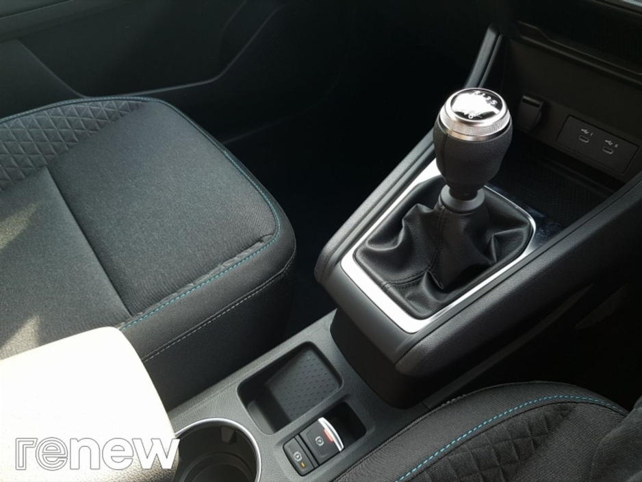 2026 Renault Captur - image 14