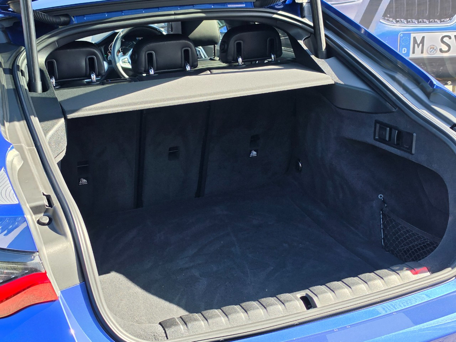 2022 BMW 4 Series - image 18