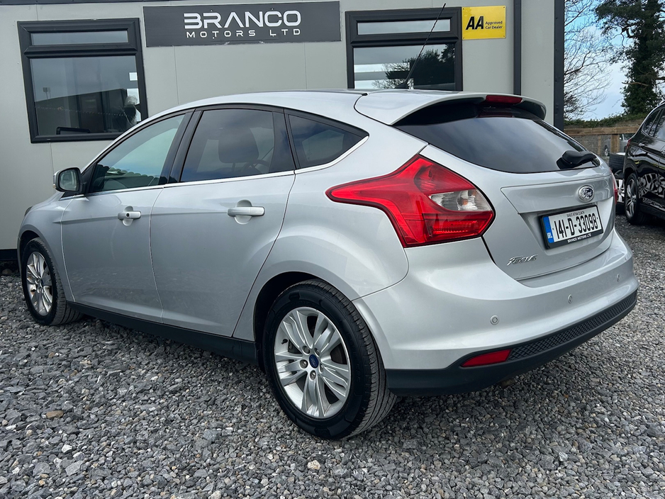 2014 Ford Focus - image 6