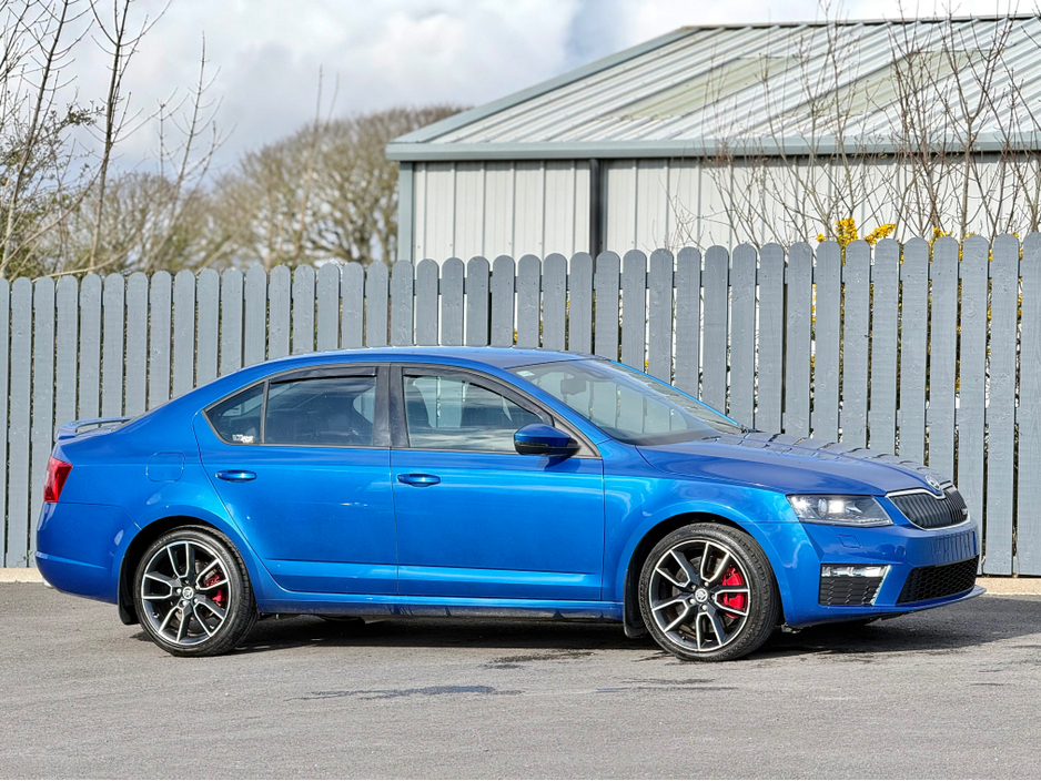 2014 Skoda Octavia - image 3