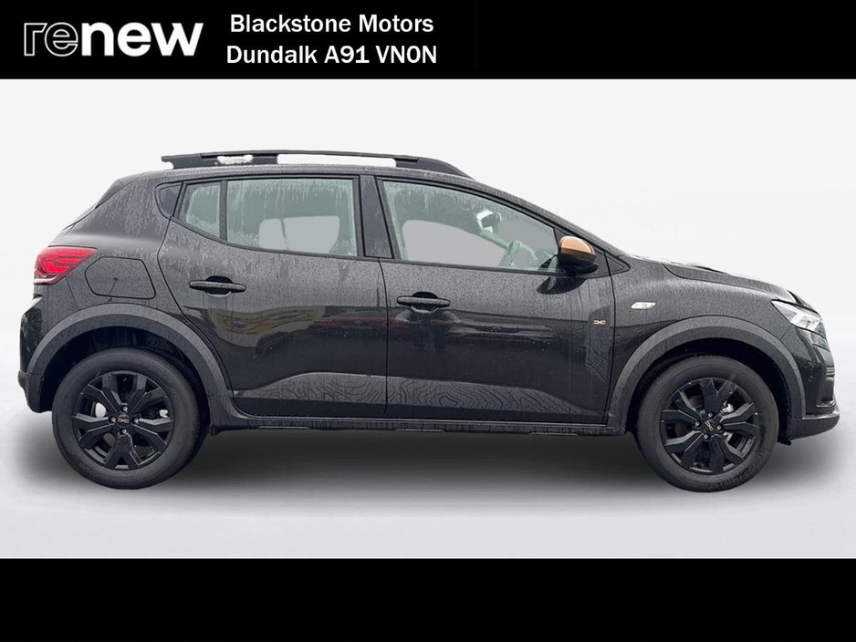 2026 Dacia Sandero Stepway STEPWAY Extreme TCe 110 E06X €25,590