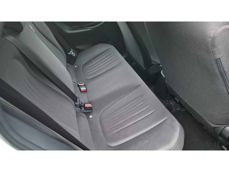 2020 Toyota Yaris X-pack Hybrid Automatic €14,950