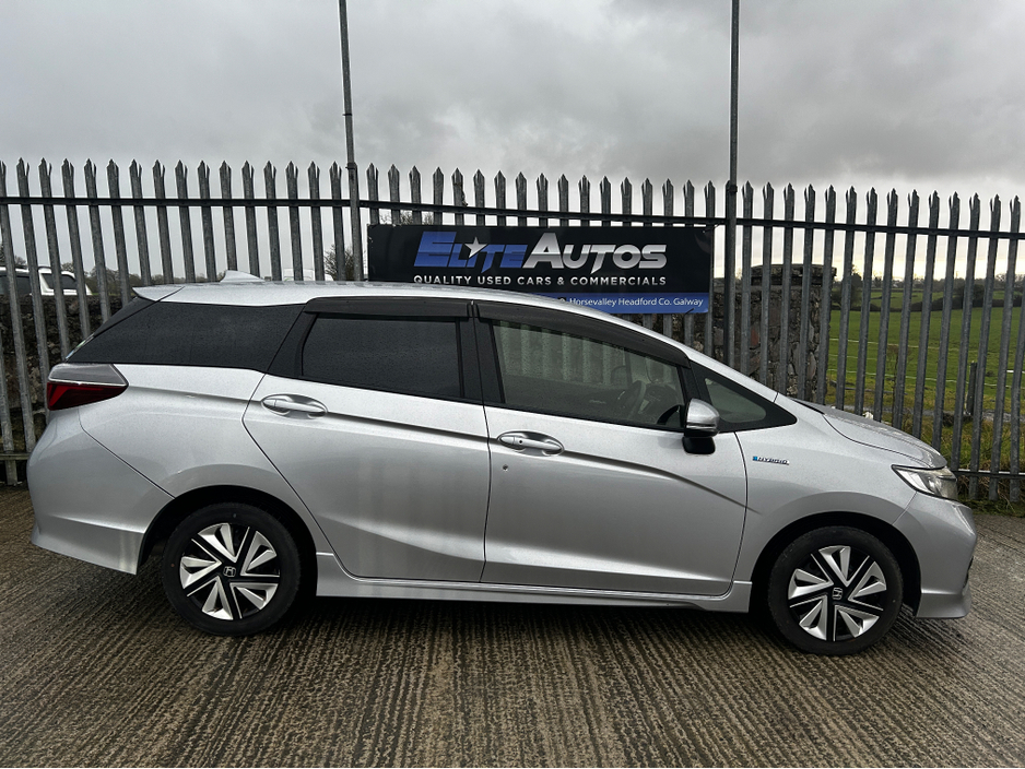2020 Honda Fit Shuttle Self Charging Hybrid €14,995