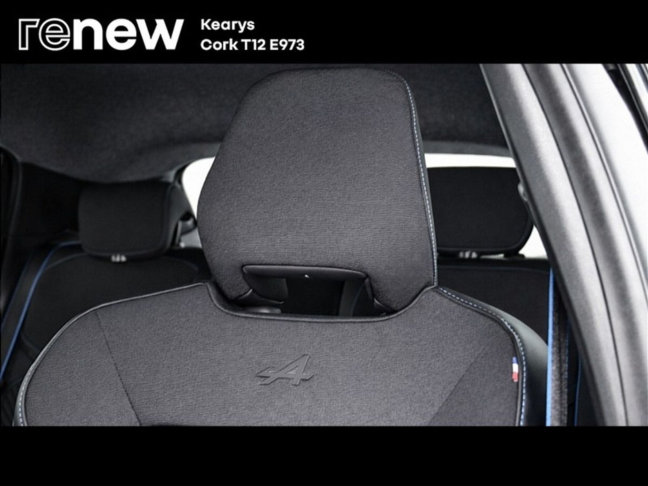 2025 Renault Clio - image 17