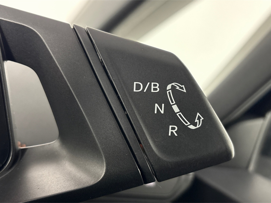 2024 Cupra Born - image 16