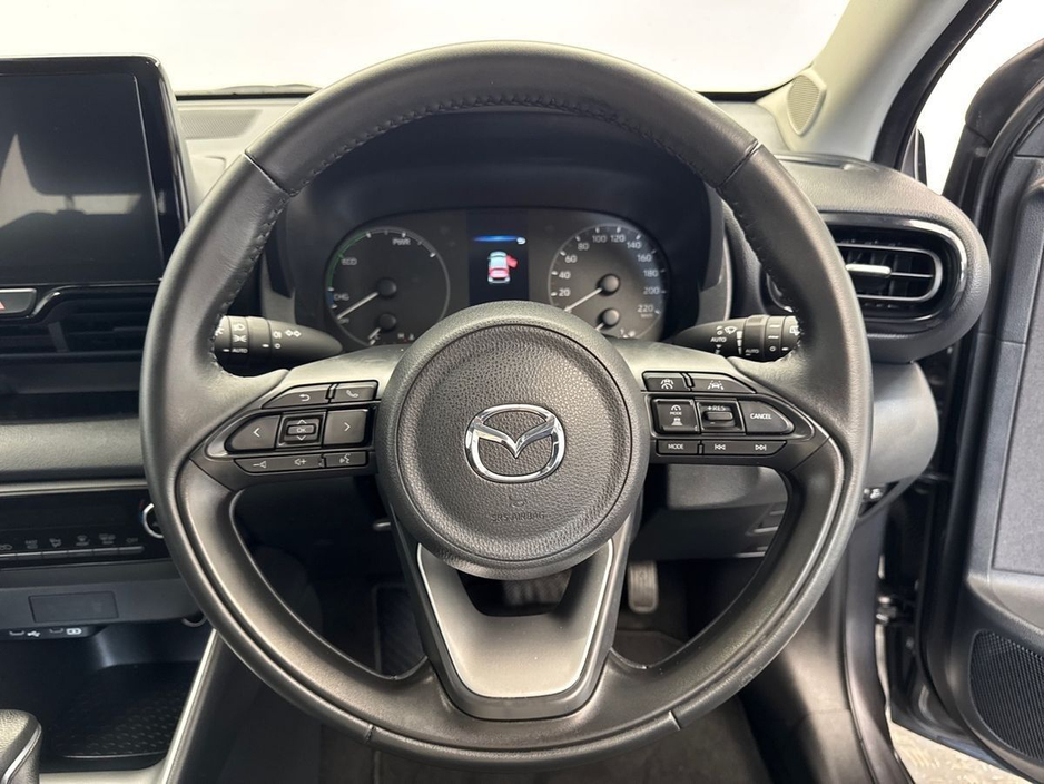 2025 Mazda Mazda2 - image 13